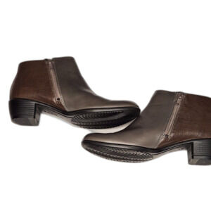 Ecco touch 36 warm grey leather boots, size EU38  EUC